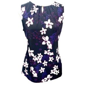 🌟 IVANKA TRUMP lilac white black floral sleeveless blouse. EUC. Size S/P